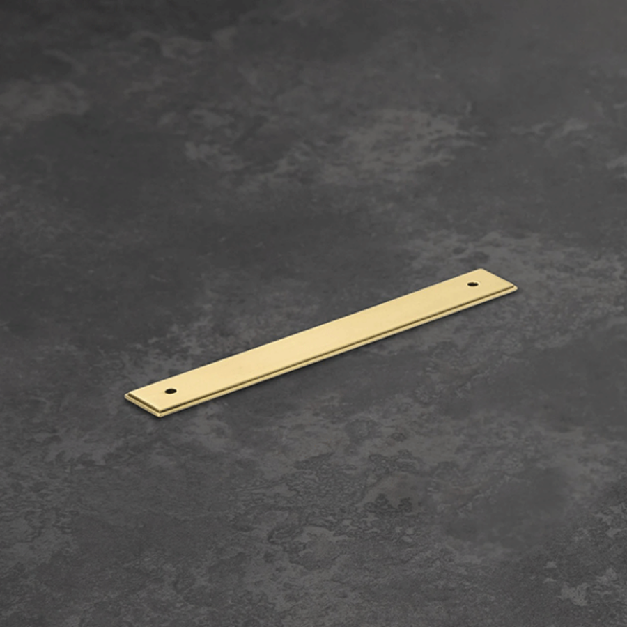 Momo Handles Barrington Backplate to Suit Bar Handle Matt Brass