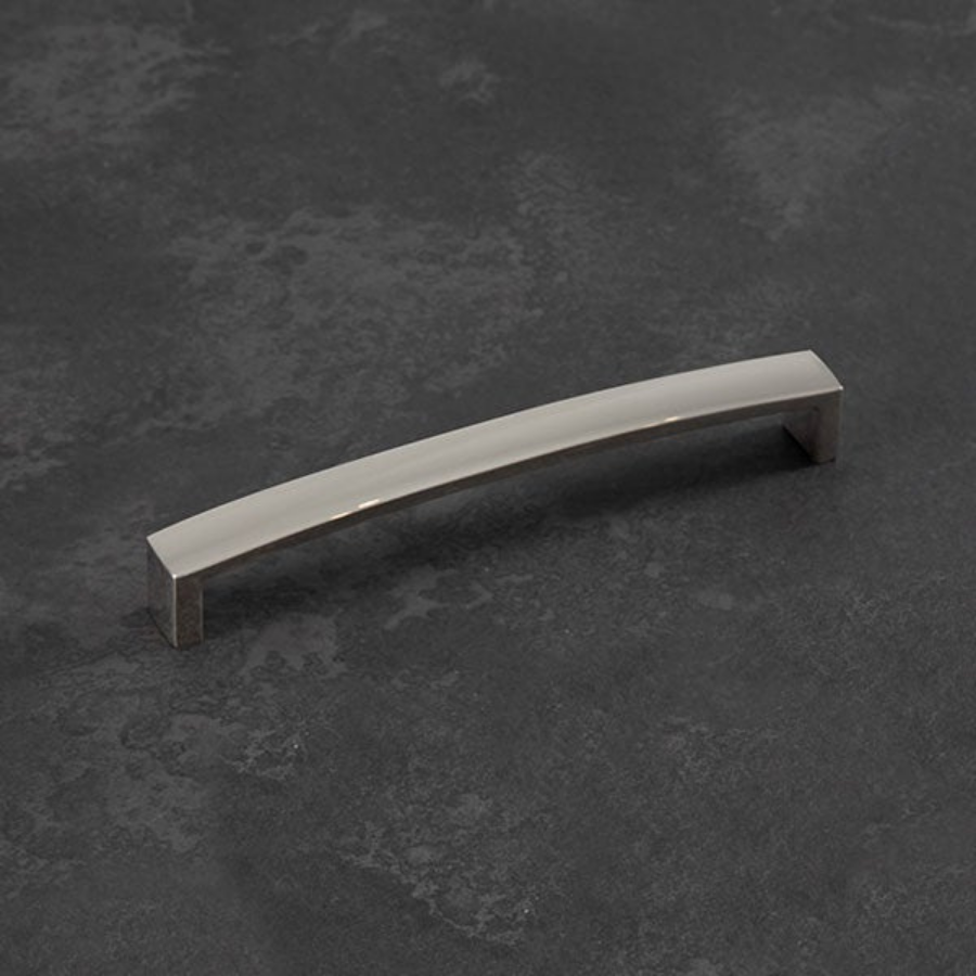 Momo Handles New Hampton D Handle 160mm Polished Nickel