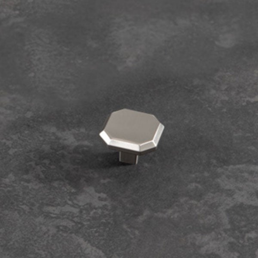 Momo Handles Jago Knob 32mm Brushed Nickel