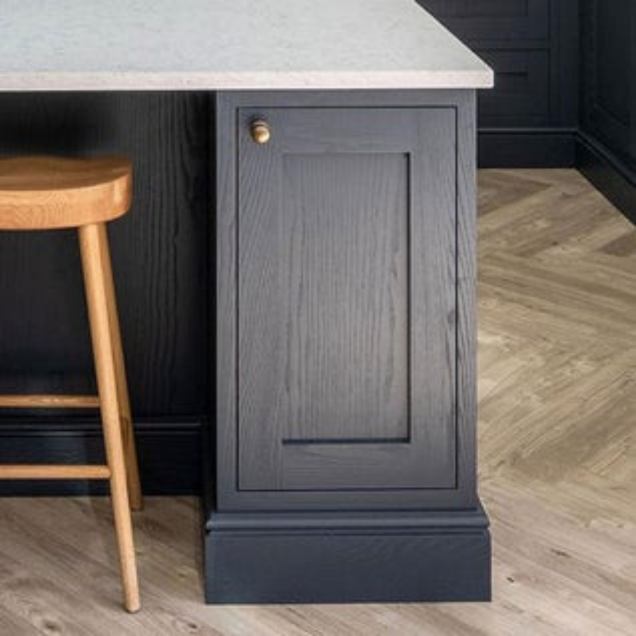 Momo Handles New Hampton Round Knob 32mm Bronze