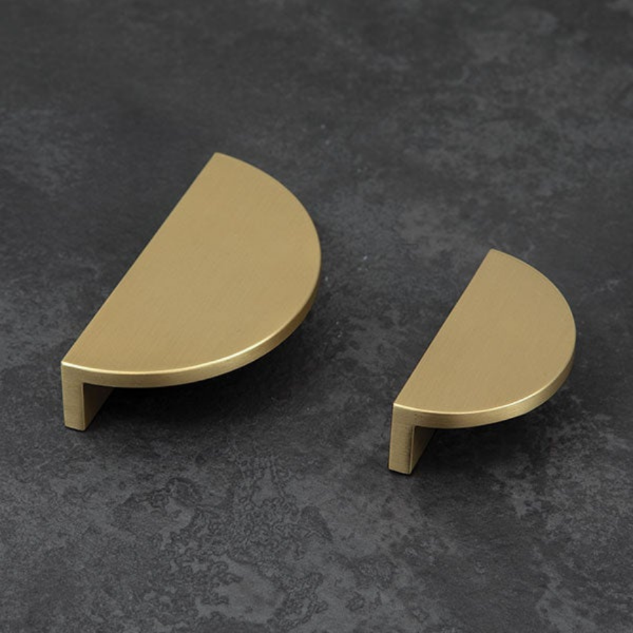 Momo Handles Barrington Eclipse Plain Matt Brass