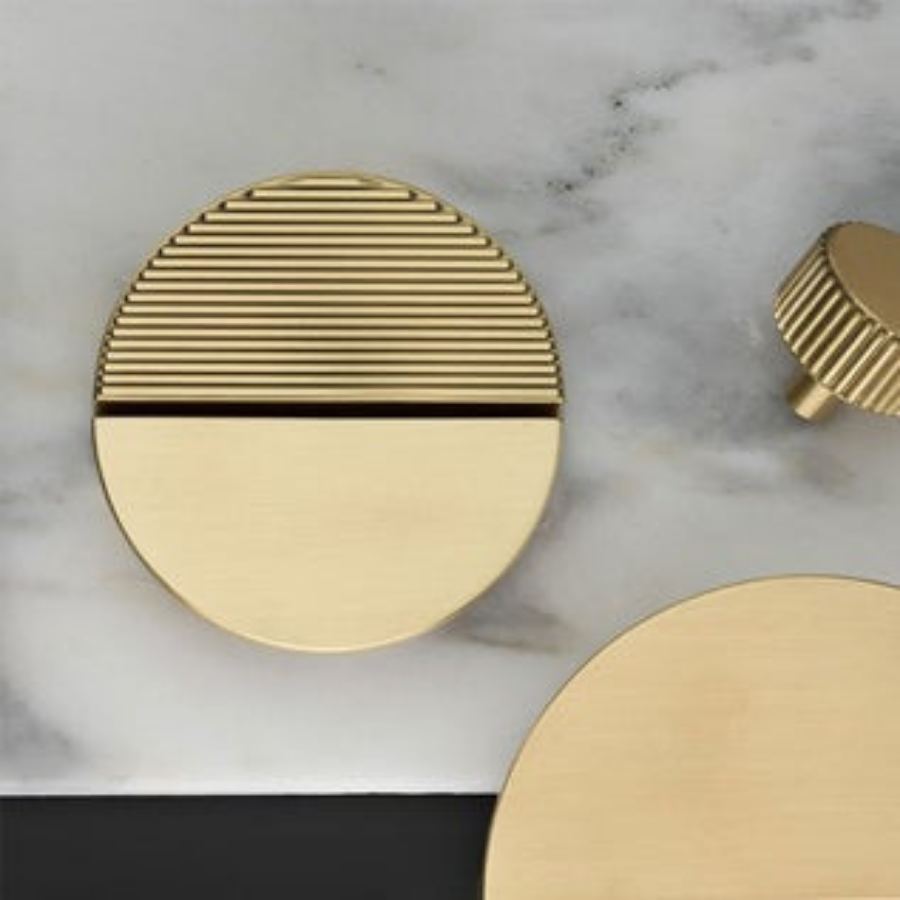 Momo Handles Barrington Eclipse Plain Matt Brass