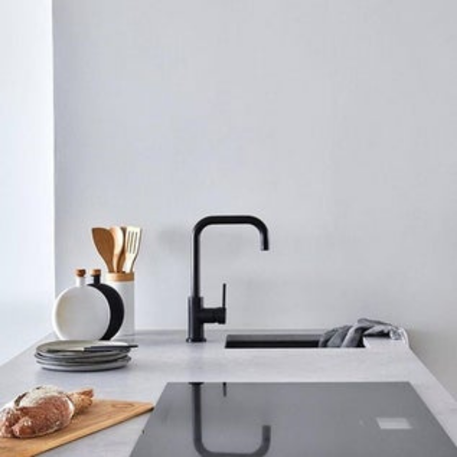 Meir Round Kitchen Mixer - Matte Black