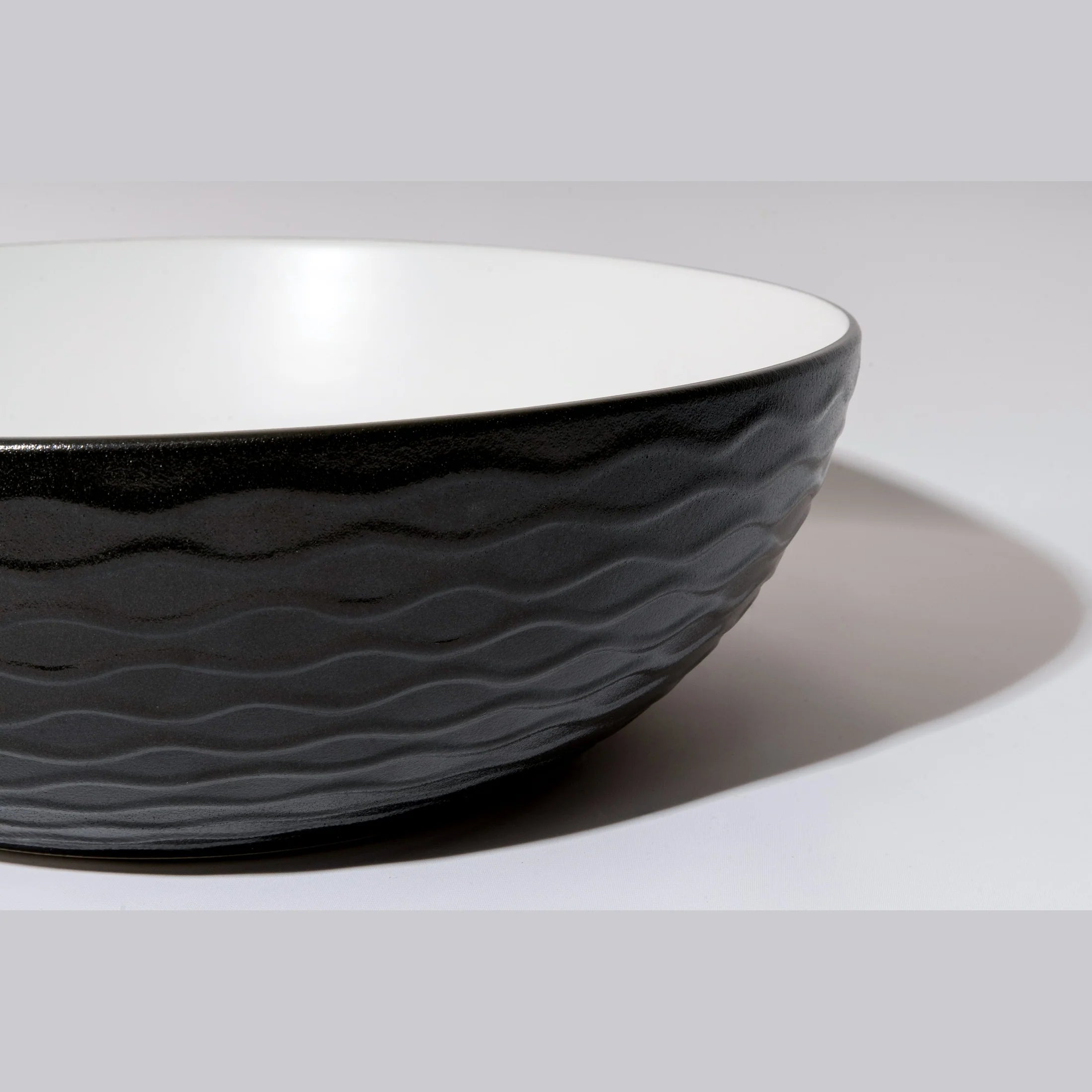 Claya above-counter ceramic basin - P-Wavy-40-TMB