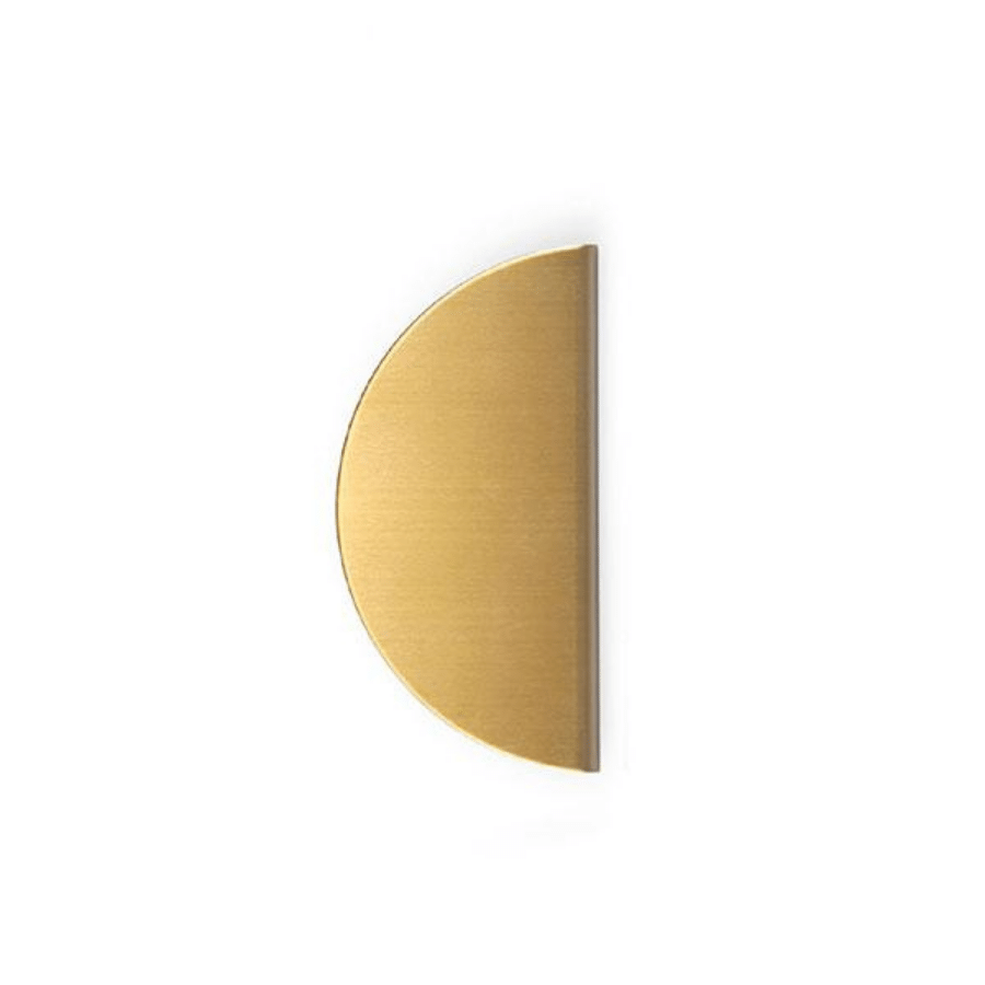 Momo Handles Sola Half Round Lip Pull Brushed Brass