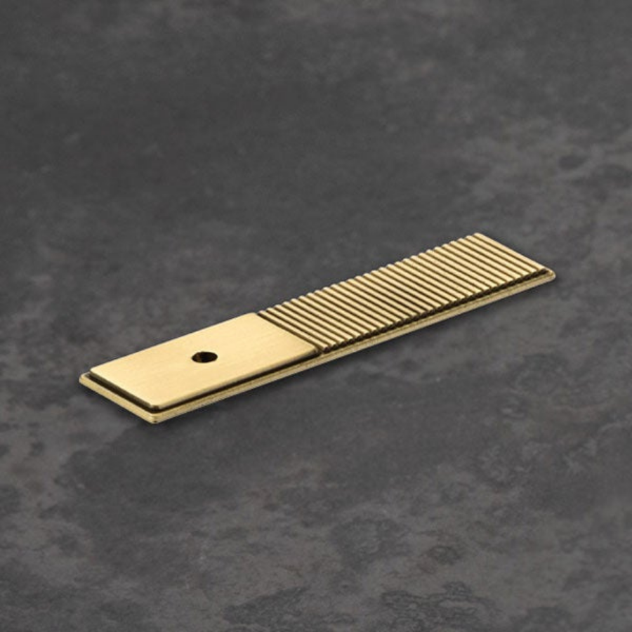 Momo Handles Barrington Backplate to Suit Knob Matt Brass