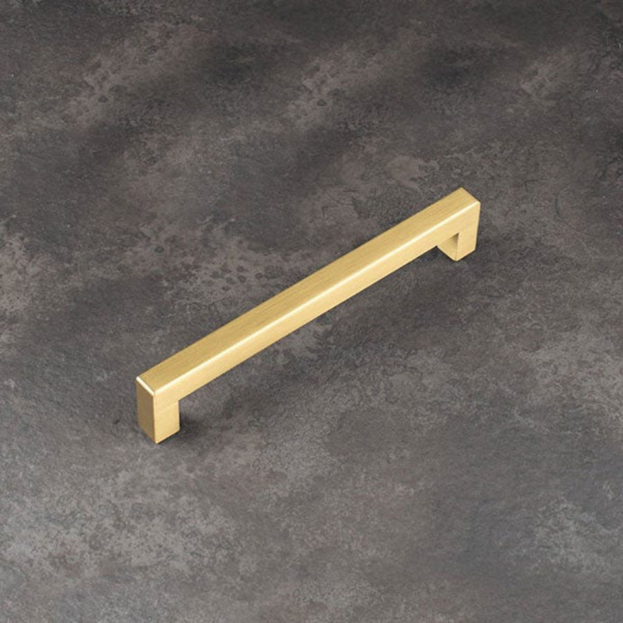 Momo Handles Liberty Bar Handle Matt Brass