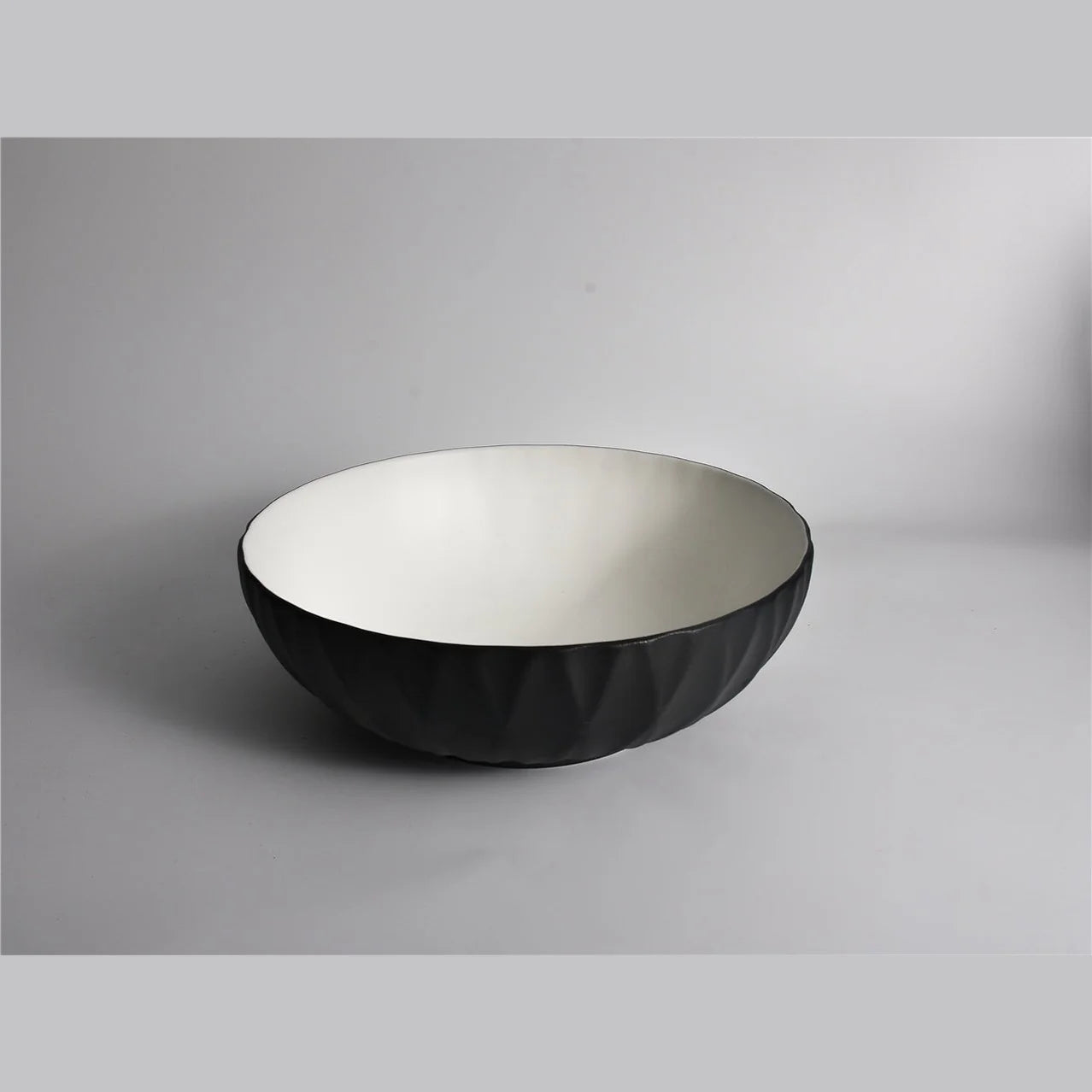 Claya above-counter ceramic basin - P-Ruby-40-TMB
